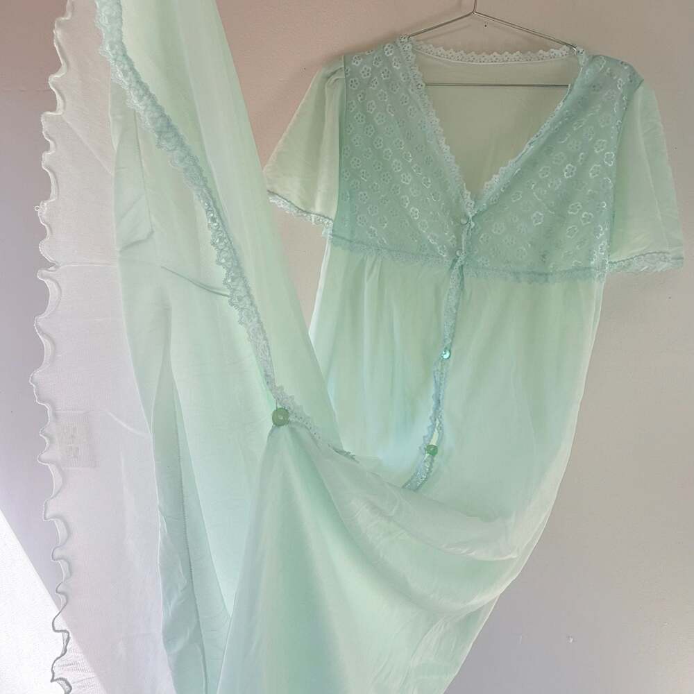 Vintage Pastel Green Maxi Nightgown with Lace Detail